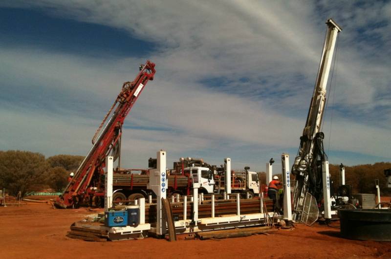 LF90 Diamond Rig on site